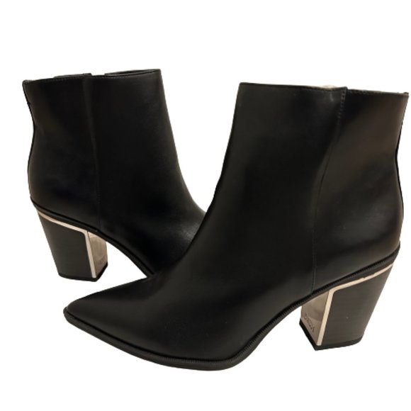 Circus by Sam Edelman Shoes - Circus by Sam Edelman Black Cal Booties Women’s Size 8